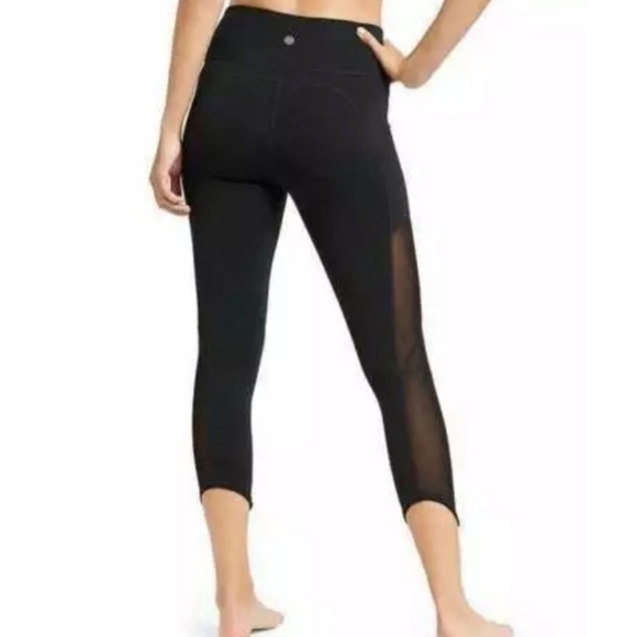 Athleta Black High Rise Mesh Chat to‎ Town Yoga - Picture 8 of 8